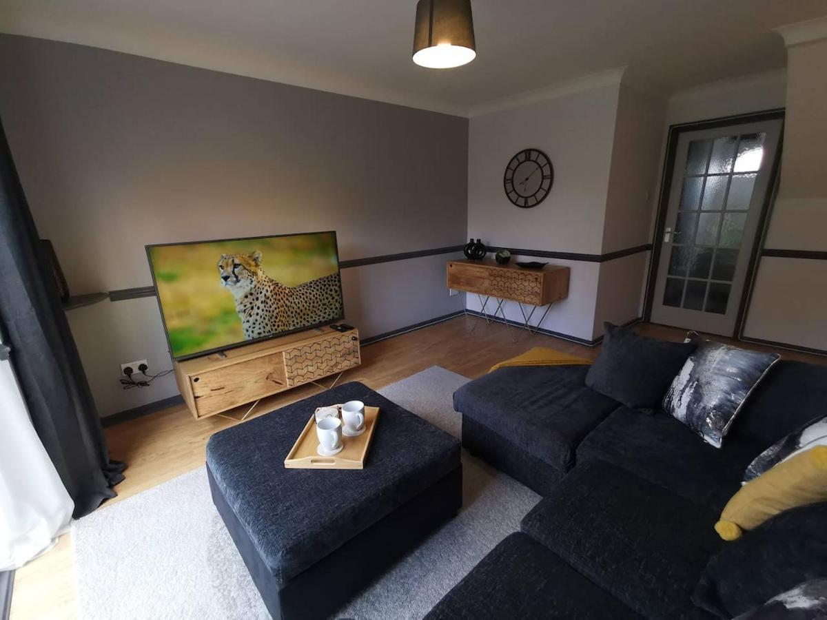 Suburban 2-Bed, Entire Home, Free Parking, Maidstone, Kent Uk Boxley エクステリア 写真